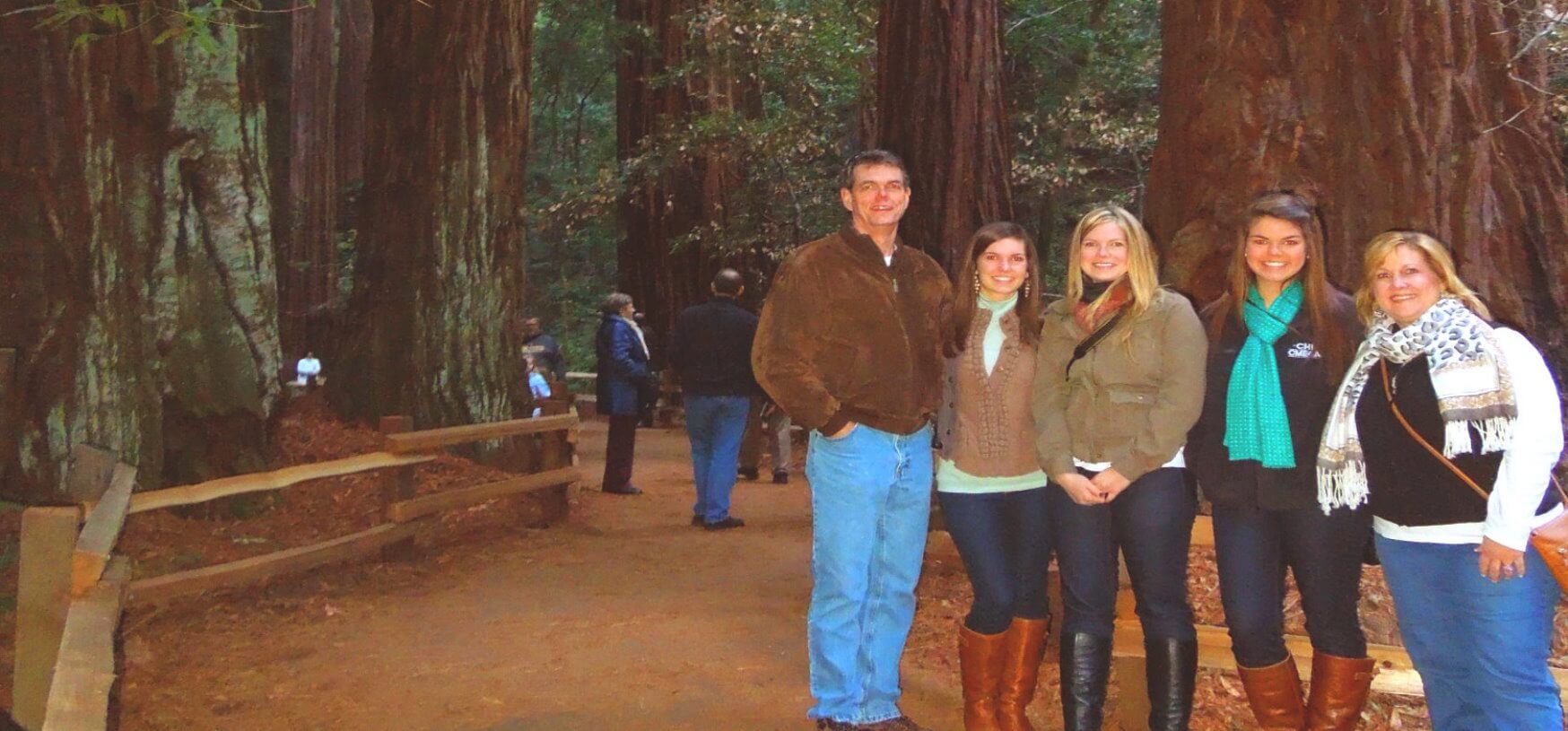 Best-Private -custom-Tours-of-Muir-Woods-Sausalito-Napa